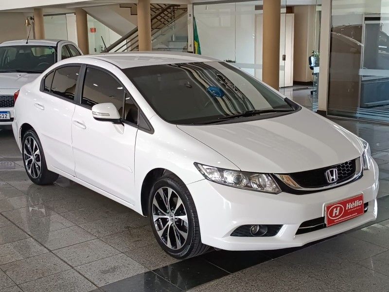 Honda CIVIC SEDAN LXR 2015 HÉLIO AUTOMÓVEIS LAJEADO / Carros no Vale