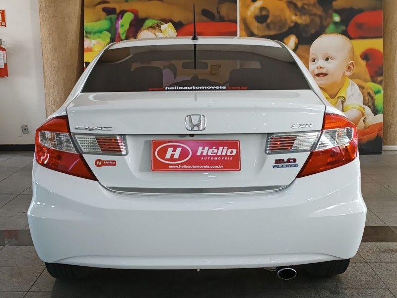 Honda CIVIC SEDAN LXR 2015 HÉLIO AUTOMÓVEIS LAJEADO / Carros no Vale