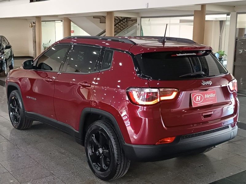 Jeep COMPASS SPORT 2.0 2017 HÉLIO AUTOMÓVEIS LAJEADO / Carros no Vale