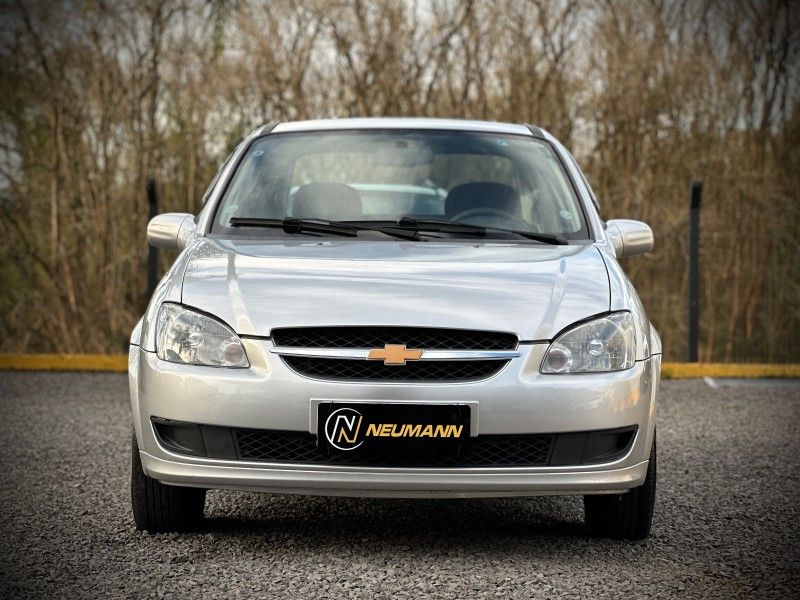 Chevrolet CLASSIC LS 1.0 VHC 2013 NEUMANN VEÍCULOS ARROIO DO MEIO / Carros no Vale