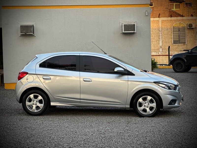 Chevrolet ONIX LT 1.4 2019 NEUMANN VEÍCULOS ARROIO DO MEIO / Carros no Vale
