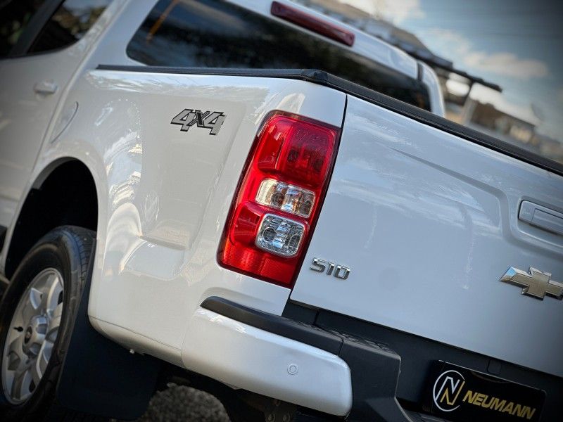 Chevrolet S10 LT 2.8 4×4 2016 NEUMANN VEÍCULOS ARROIO DO MEIO / Carros no Vale