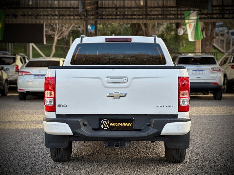Chevrolet S10 LT 2.8 4×4 2016 NEUMANN VEÍCULOS ARROIO DO MEIO / Carros no Vale