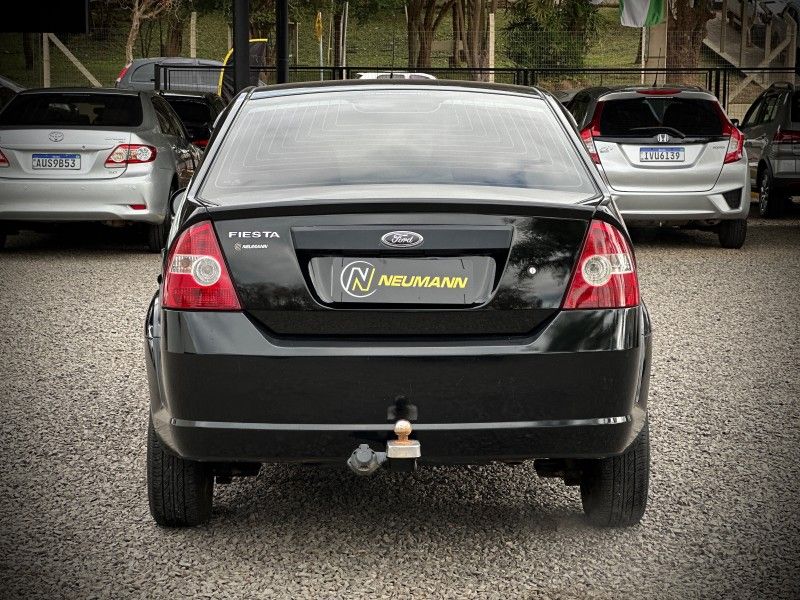 Ford FIESTA SEDAN CLASS 1.0 2009 NEUMANN VEÍCULOS ARROIO DO MEIO / Carros no Vale