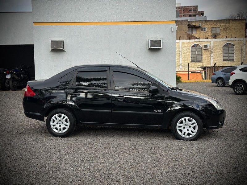 Ford FIESTA SEDAN CLASS 1.0 2009 NEUMANN VEÍCULOS ARROIO DO MEIO / Carros no Vale
