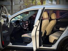 Kia SPORTAGE LX 2.0 2019 NEUMANN VEÍCULOS ARROIO DO MEIO / Carros no Vale