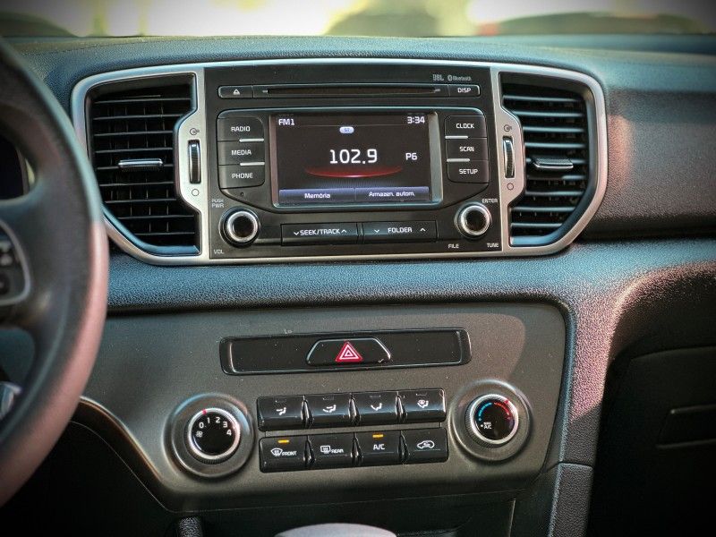 Kia SPORTAGE LX 2.0 2019 NEUMANN VEÍCULOS ARROIO DO MEIO / Carros no Vale