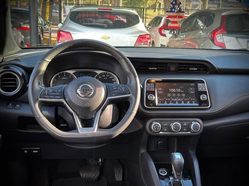 Nissan KICKS SV 1.6 2020 NEUMANN VEÍCULOS ARROIO DO MEIO / Carros no Vale