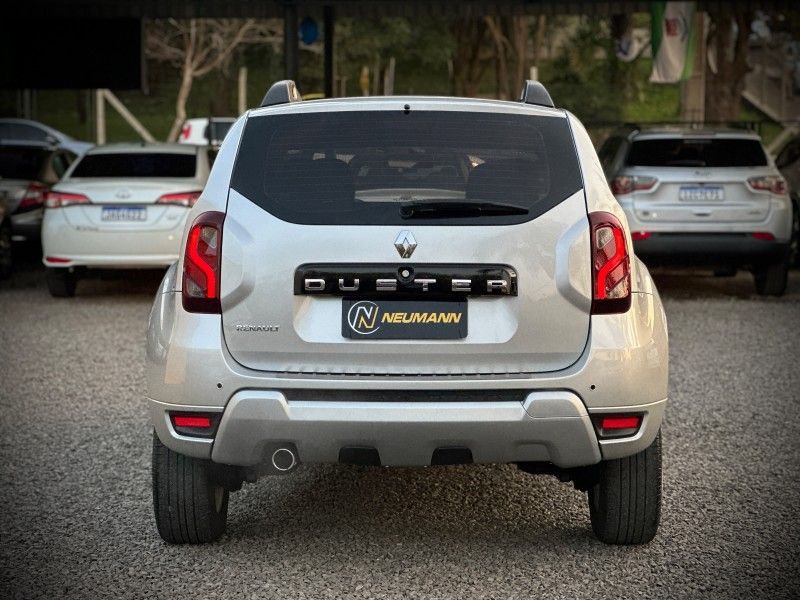 Renault DUSTER DYNAMIQUE 1.6 2016 NEUMANN VEÍCULOS ARROIO DO MEIO / Carros no Vale