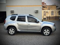 Renault DUSTER DYNAMIQUE 1.6 2016 NEUMANN VEÍCULOS ARROIO DO MEIO / Carros no Vale