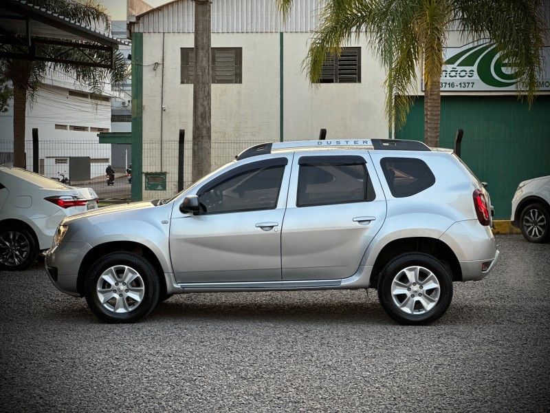 Renault DUSTER DYNAMIQUE 1.6 2016 NEUMANN VEÍCULOS ARROIO DO MEIO / Carros no Vale