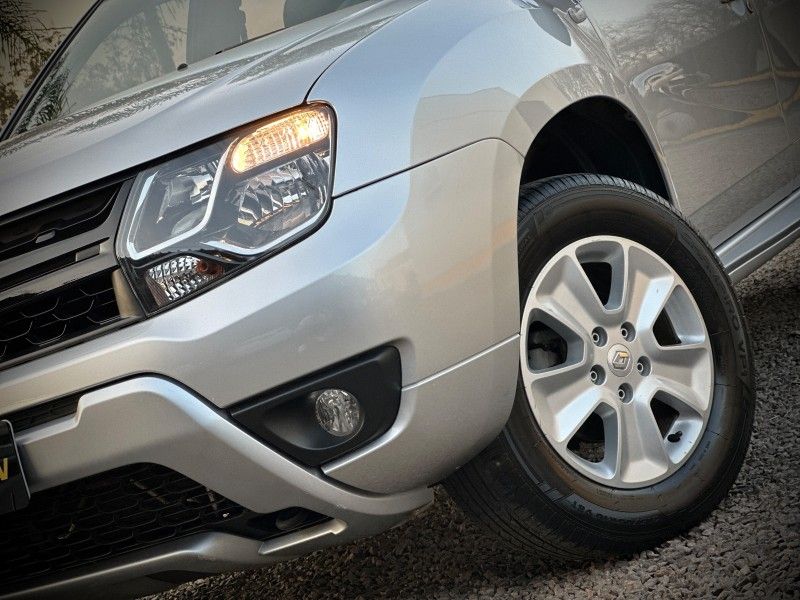Renault DUSTER DYNAMIQUE 1.6 2016 NEUMANN VEÍCULOS ARROIO DO MEIO / Carros no Vale