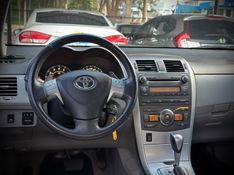 Toyota COROLLA XEi 2.0 2013 NEUMANN VEÍCULOS ARROIO DO MEIO / Carros no Vale