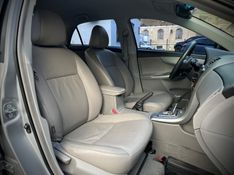 Toyota COROLLA XEi 2.0 2013 NEUMANN VEÍCULOS ARROIO DO MEIO / Carros no Vale