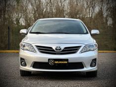 Toyota COROLLA XEi 2.0 2013 NEUMANN VEÍCULOS ARROIO DO MEIO / Carros no Vale