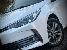 Toyota COROLLA XEi 2.0 2019 NEUMANN VEÍCULOS ARROIO DO MEIO / Carros no Vale