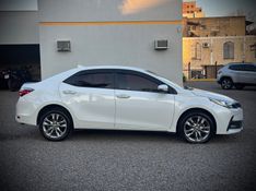Toyota COROLLA XEi 2.0 2019 NEUMANN VEÍCULOS ARROIO DO MEIO / Carros no Vale