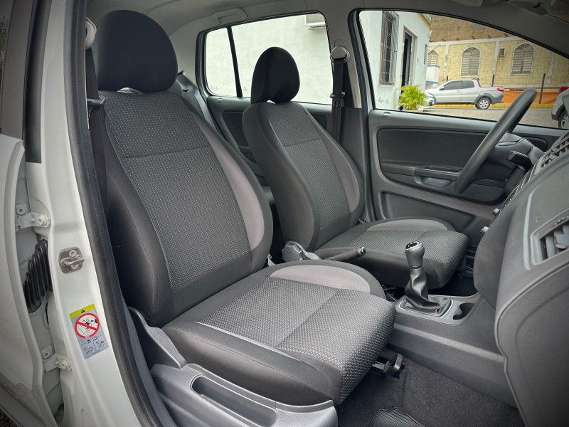 Volkswagen FOX CONNECT 1.6 2019 NEUMANN VEÍCULOS ARROIO DO MEIO / Carros no Vale