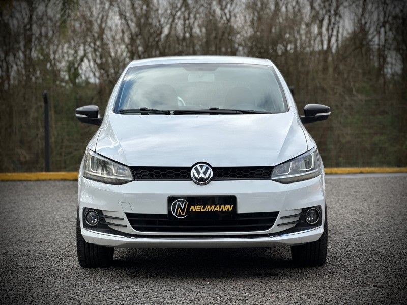 Volkswagen FOX CONNECT 1.6 2019 NEUMANN VEÍCULOS ARROIO DO MEIO / Carros no Vale