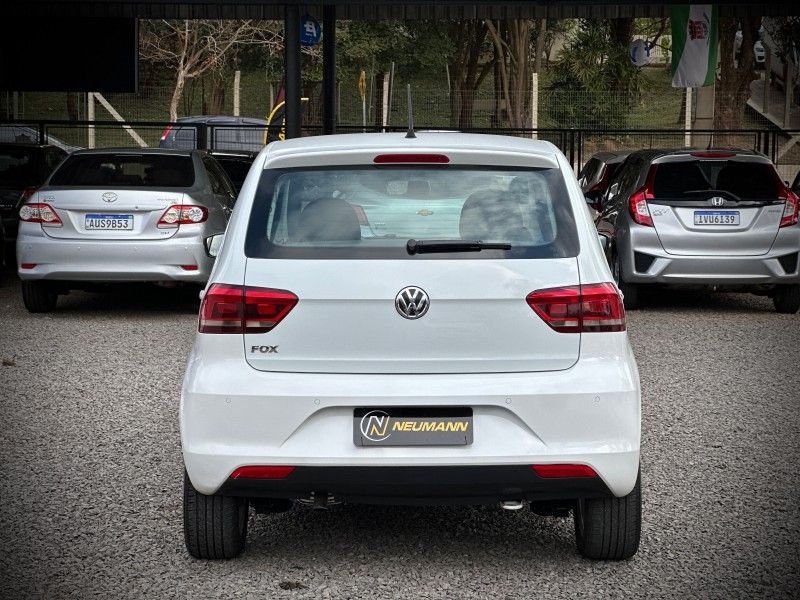 Volkswagen FOX CONNECT 1.6 2019 NEUMANN VEÍCULOS ARROIO DO MEIO / Carros no Vale