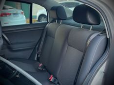 Volkswagen POLO SEDAN 1.6 2014 NEUMANN VEÍCULOS ARROIO DO MEIO / Carros no Vale