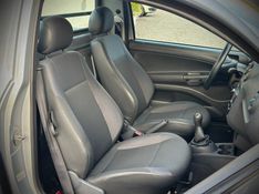 Volkswagen SAVEIRO ROBUST 1.6 2019 NEUMANN VEÍCULOS ARROIO DO MEIO / Carros no Vale