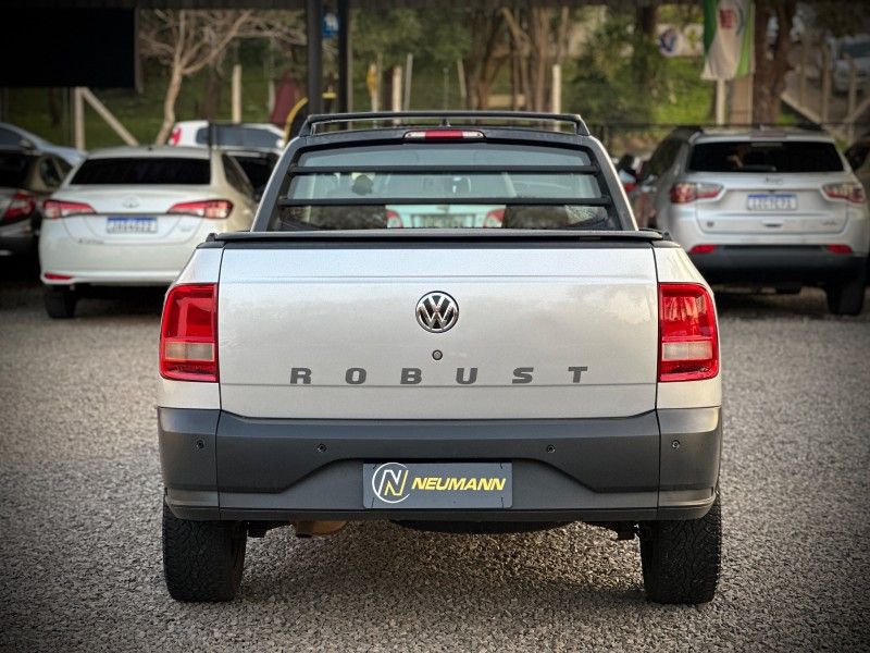 Volkswagen SAVEIRO ROBUST 1.6 2019 NEUMANN VEÍCULOS ARROIO DO MEIO / Carros no Vale