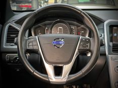 Volvo XC60 MOMENTUM 2.4 TURBO 2017 NEUMANN VEÍCULOS ARROIO DO MEIO / Carros no Vale