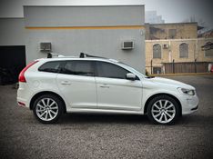 Volvo XC60 MOMENTUM 2.4 TURBO 2017 NEUMANN VEÍCULOS ARROIO DO MEIO / Carros no Vale