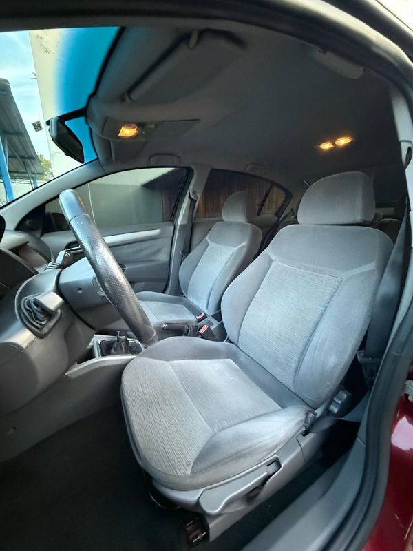 CHEVROLET VECTRA ELEGANCE 2.0 8V /2010 FERREIRA VEÍCULOS VENÂNCIO AIRES / Carros no Vale