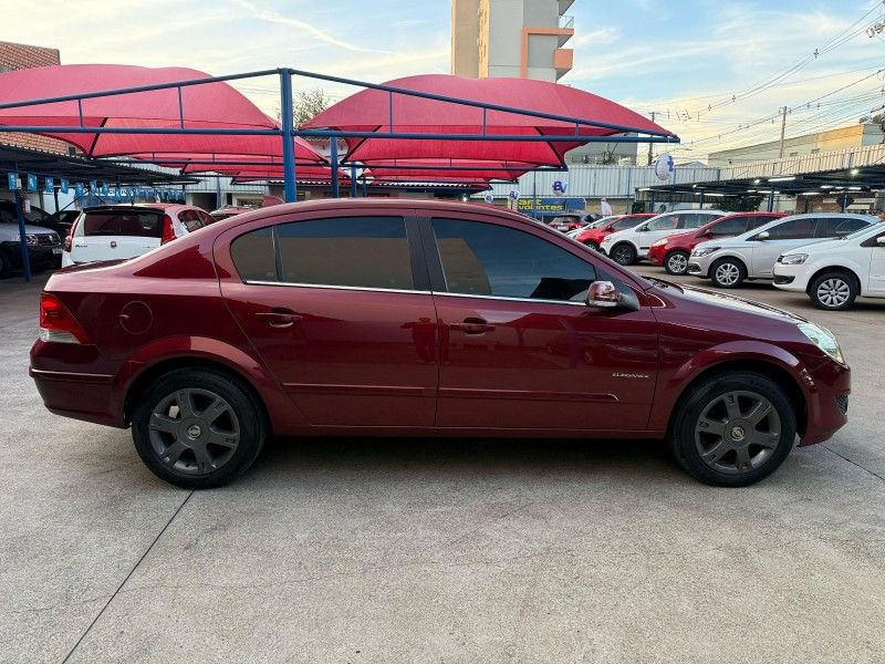CHEVROLET VECTRA ELEGANCE 2.0 8V /2010 FERREIRA VEÍCULOS VENÂNCIO AIRES / Carros no Vale
