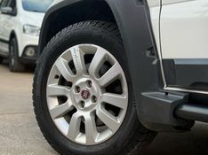Fiat STRADA ADVENTURE CD 1.8 2014 FERREIRA VEÍCULOS VENÂNCIO AIRES / Carros no Vale