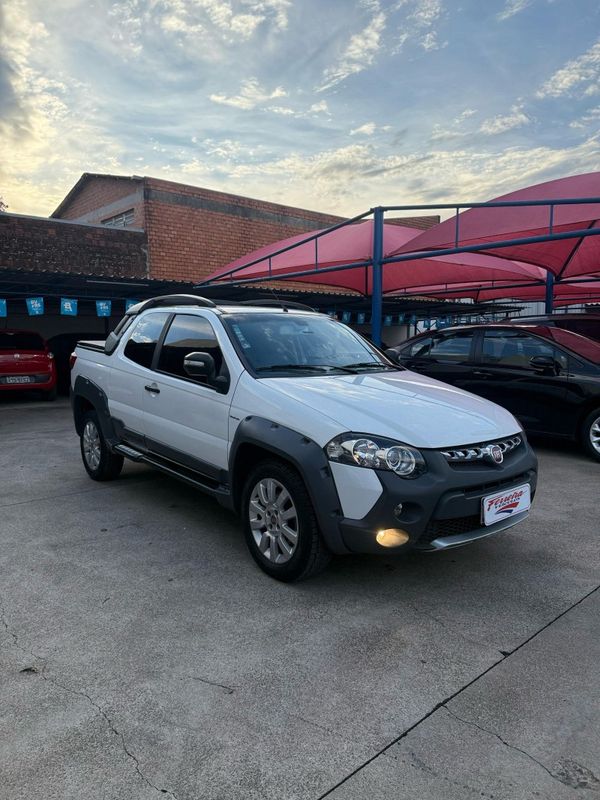 Fiat STRADA ADVENTURE CD 1.8 2014 FERREIRA VEÍCULOS VENÂNCIO AIRES / Carros no Vale