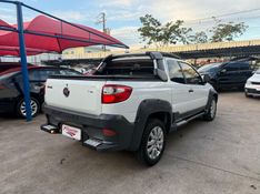 Fiat STRADA ADVENTURE CD 1.8 2014 FERREIRA VEÍCULOS VENÂNCIO AIRES / Carros no Vale
