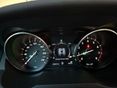 Land Rover EVOQUE 2.0 SI4 2017 FERREIRA VEÍCULOS VENÂNCIO AIRES / Carros no Vale