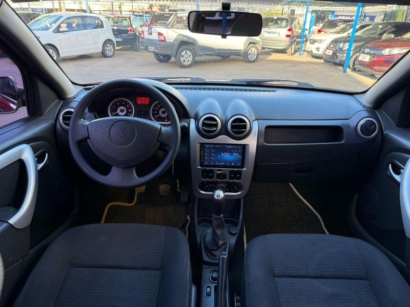 Renault SANDERO STEPWAY 1.6 2010 FERREIRA VEÍCULOS VENÂNCIO AIRES / Carros no Vale
