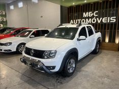 RENAULT DUSTER OROCH 1.6 16V Dynamique 2016/2017 M&C AUTOMÓVEIS CAXIAS DO SUL / Carros no Vale