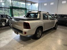 RENAULT DUSTER OROCH 1.6 16V Dynamique 2016/2017 M&C AUTOMÓVEIS CAXIAS DO SUL / Carros no Vale