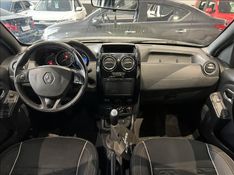 RENAULT DUSTER OROCH 1.6 16V Dynamique 2016/2017 M&C AUTOMÓVEIS CAXIAS DO SUL / Carros no Vale