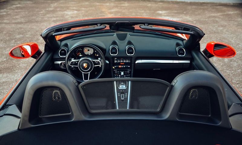 PORSCHE 718 2.5 16V H4 GASOLINA BOXSTER S PDK 2021/2021 FÁBIO BERNARDES PORTO ALEGRE / Carros no Vale
