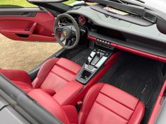 PORSCHE 911 3.0 24V H6 GASOLINA TARGA 4 GTS PDK 2022/2022 FÁBIO BERNARDES PORTO ALEGRE / Carros no Vale