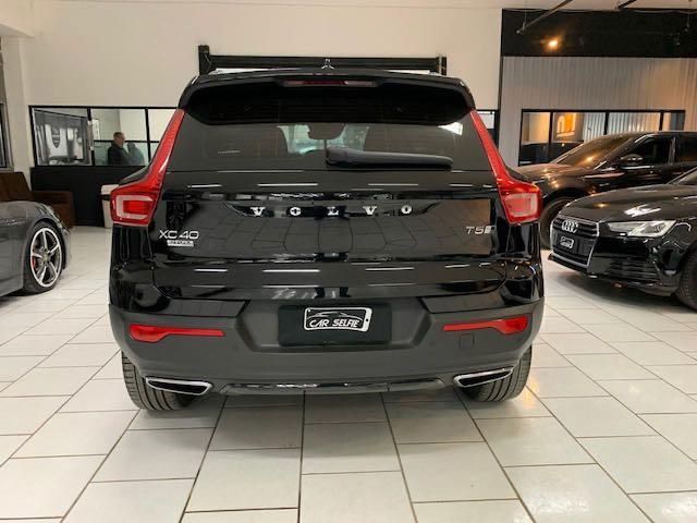 VOLVO XC40 2.0 T5 GASOLINA R-DESIGN AWD GEARTRONIC 2019/2020 FÁBIO BERNARDES PORTO ALEGRE / Carros no Vale