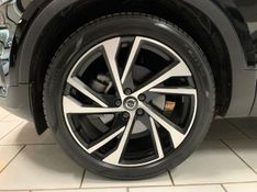 VOLVO XC40 2.0 T5 GASOLINA R-DESIGN AWD GEARTRONIC 2019/2020 FÁBIO BERNARDES PORTO ALEGRE / Carros no Vale