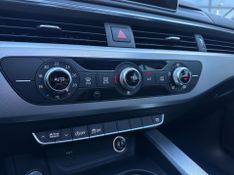 Audi A5 Ambiente Sportb 2.0 TFSI S Tonic 2017/2018 CONCEPT MOTORS PASSO FUNDO / Carros no Vale