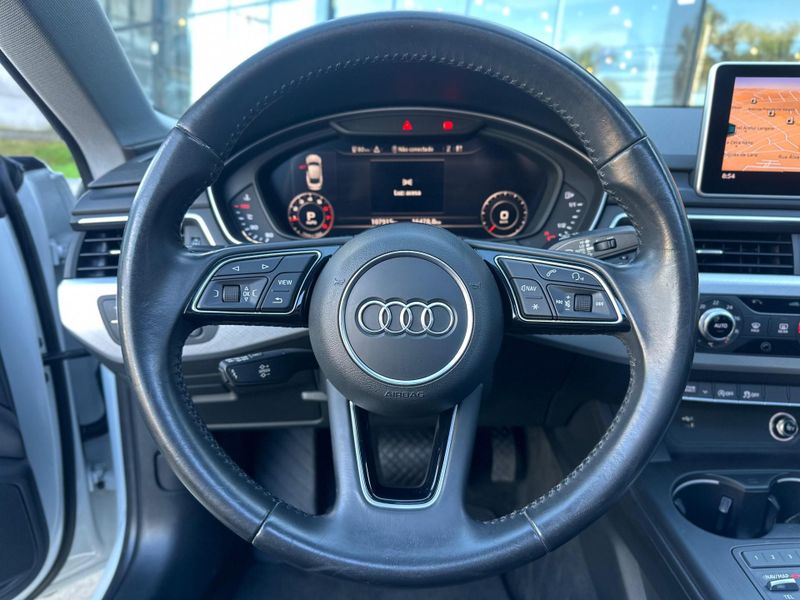 Audi A5 Ambiente Sportb 2.0 TFSI S Tonic 2017/2018 CONCEPT MOTORS PASSO FUNDO / Carros no Vale