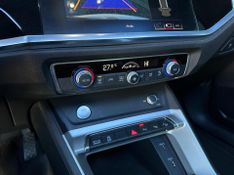 Audi Q3 Black Ed 1.4 TFSI Flex/Black S-tron. 2020/2020 CONCEPT MOTORS PASSO FUNDO / Carros no Vale