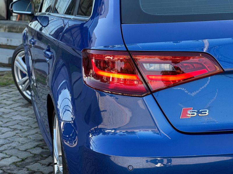 Audi S3 Sportback 2.0 TFSI Quattro S Tronic 2014/2015 CONCEPT MOTORS PASSO FUNDO / Carros no Vale