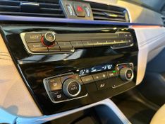 BMW X1 SDRIVE 20i M Sport 2.0 TB Flex Aut. 2022/2022 CONCEPT MOTORS PASSO FUNDO / Carros no Vale