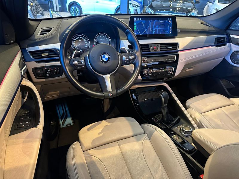 BMW X1 SDRIVE 20i M Sport 2.0 TB Flex Aut. 2022/2022 CONCEPT MOTORS PASSO FUNDO / Carros no Vale