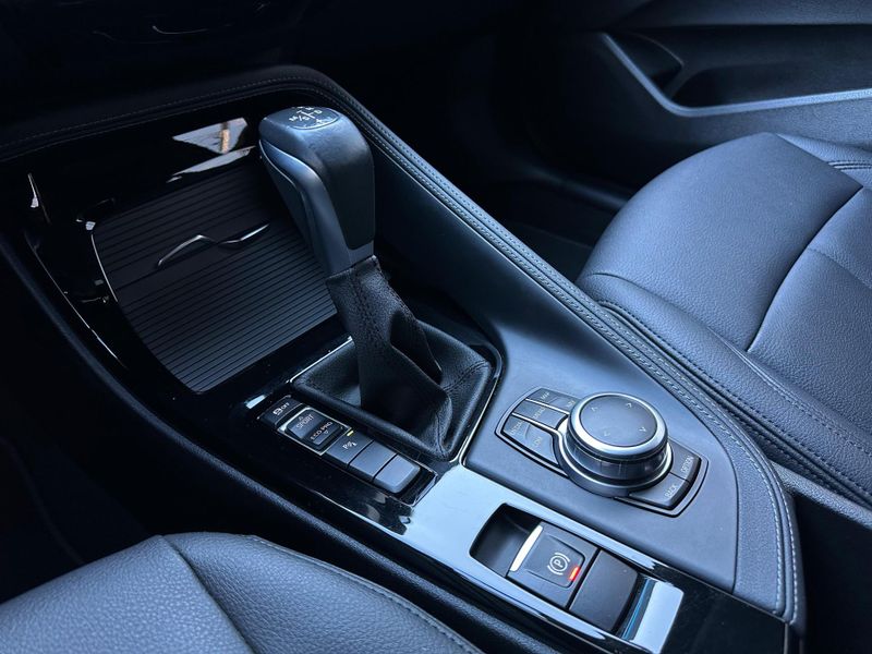 BMW X2 SDRIVE 20i 2.0/2.0 TB A Flex 16V Aut 2018/2019 CONCEPT MOTORS PASSO FUNDO / Carros no Vale